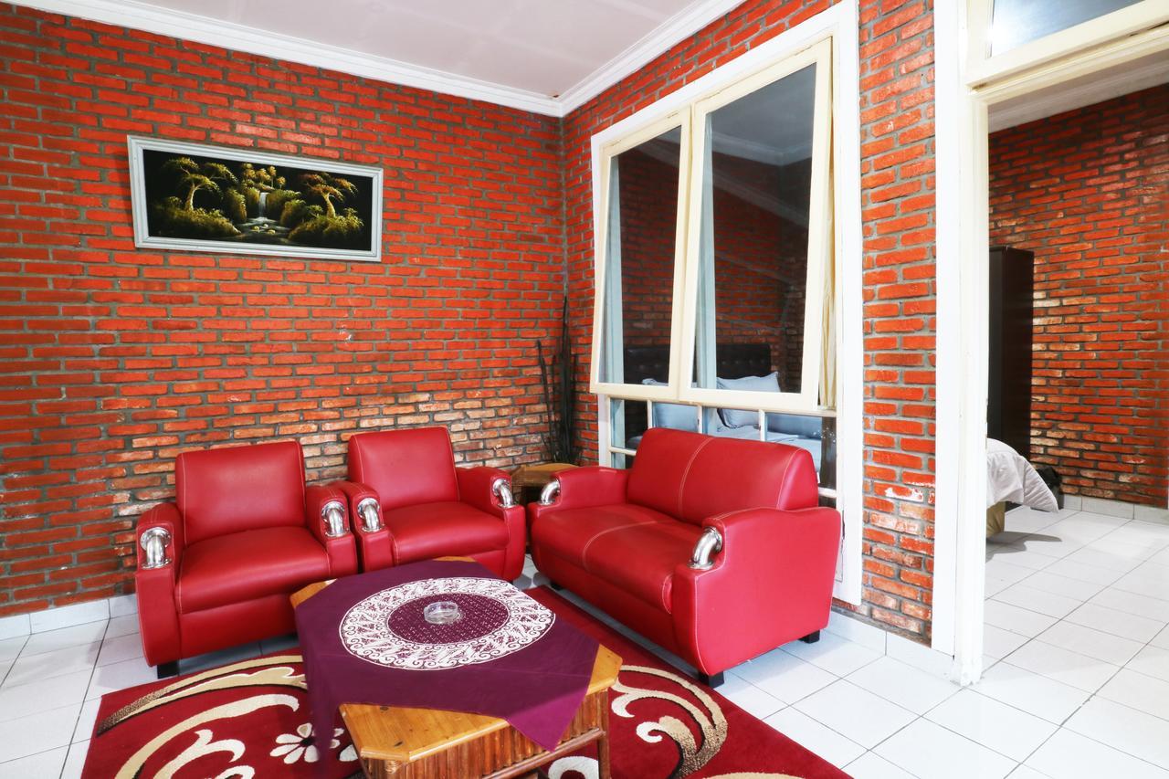 Villa Madani Paragajen Ngoại thất bức ảnh