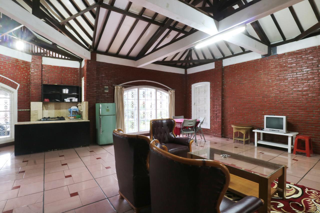 Villa Madani Paragajen Ngoại thất bức ảnh
